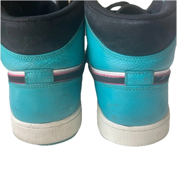 Air Jordan 1 South Beach mid top size 13 - Picture 5 of 11